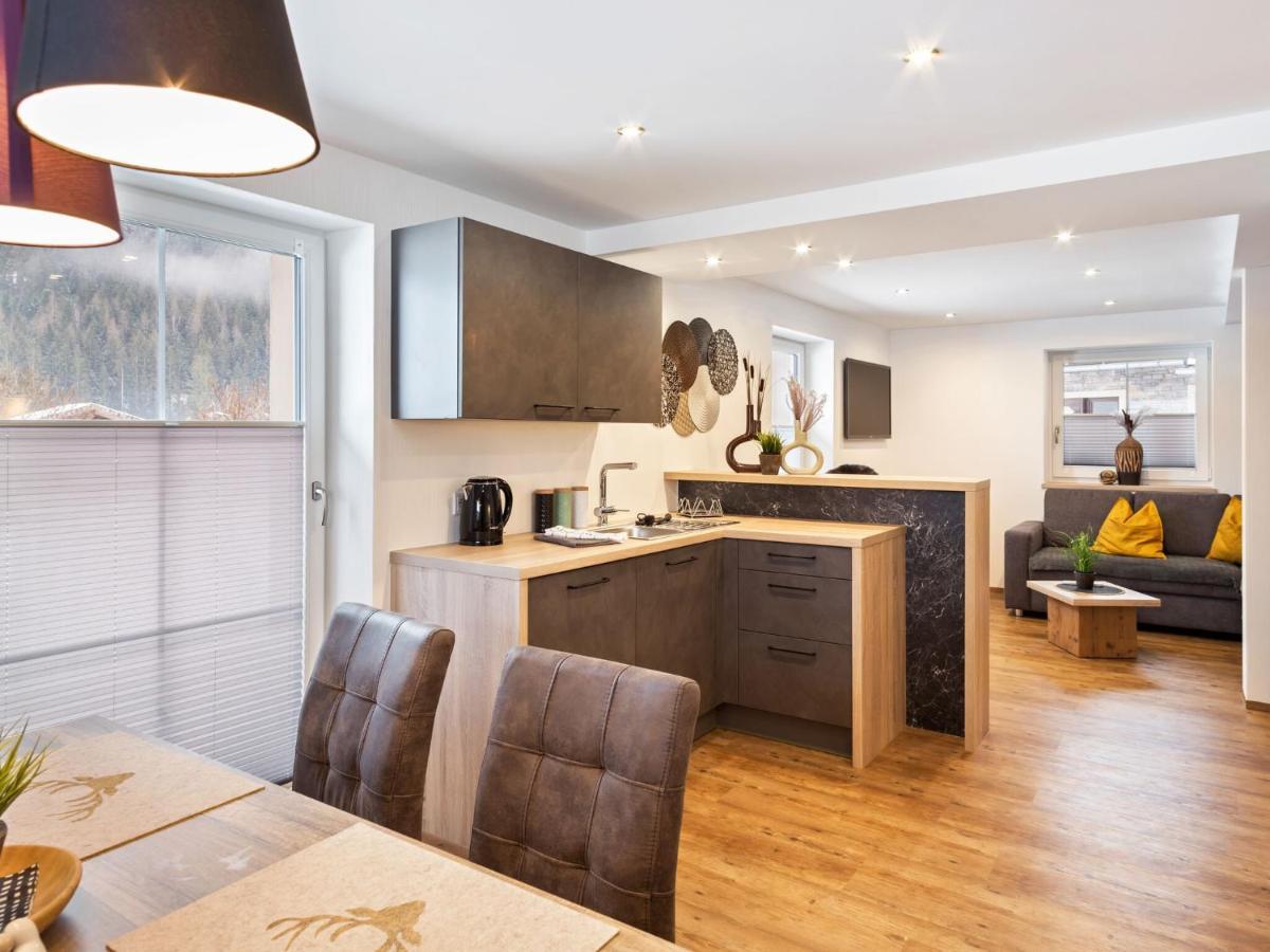 Apartment In Neukirchen Am Gro Venediger Wald im Pinzgau Eksteriør billede